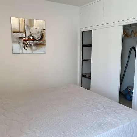 Апартаменты 3 Pieces Confort Avec Loggia Fermee Et Equipements Modernes, Proche Des Thermes - Fr-1-553-208 Баларук-ле-Бен