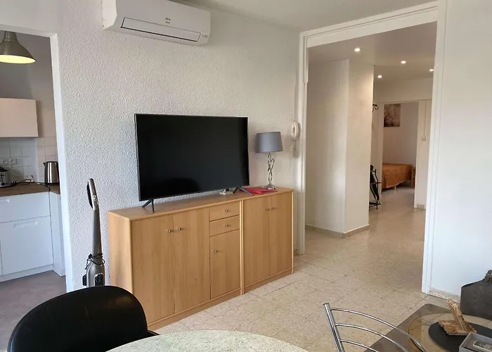 3 Pieces Confort Avec Loggia Fermee Et Equipements Modernes, Proche Des Thermes - Fr-1-553-208 Apartmán Balaruc-les-Bains